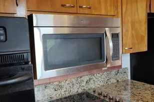6127 S 126th Pl, Seattle, WA 98178 - Photo 5