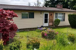 6127 S 126th Pl, Seattle, WA 98178 - Photo 1
