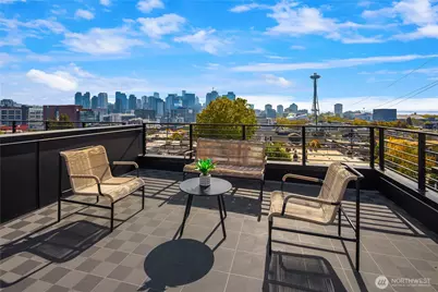 506 Ward Street #A, Seattle, WA 98109 - Photo 15