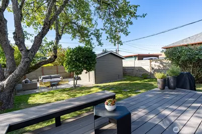 9439 21st Avenue SW, Seattle, WA 98106 - Photo 23