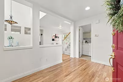 189 241st Place SE, Sammamish, WA 98074 - Photo 5