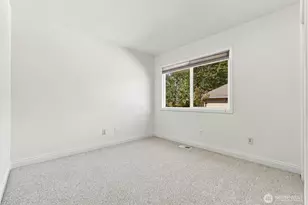 189 241st Pl SE, Sammamish, WA 98074 - Photo 33