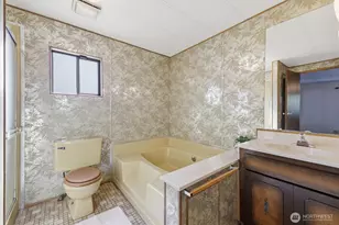 15702 SE 128th St, Renton, WA 98059 - Photo 17