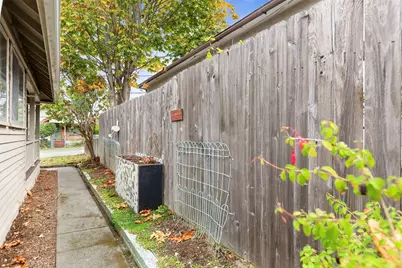525 Dr Ml King Way, Bremerton, WA 98337 - Photo 21