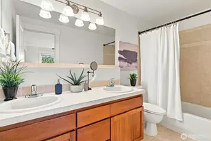 337 N 105th St, Seattle, WA 98133 - Photo 21