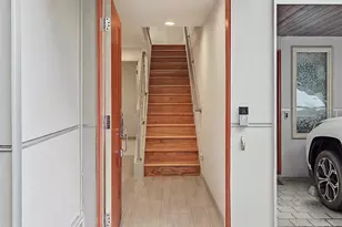 4314 Whitman Ave N, Seattle, WA 98103 - Photo 3