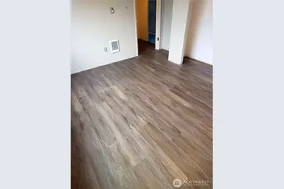 901 5th Avenue N #101, Seattle, WA 98109 - Photo 21
