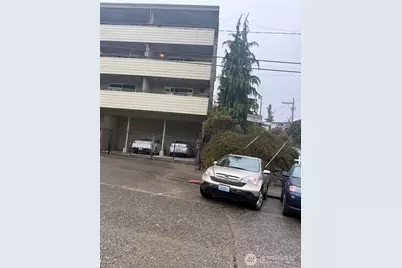 901 5th Avenue N #101, Seattle, WA 98109 - Photo 9