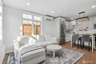 7000 32nd Ave NW, Seattle, WA 98117 - Photo 5
