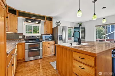 24116 52nd Avenue W, Mountlake Terrace, WA 98043 - Photo 9