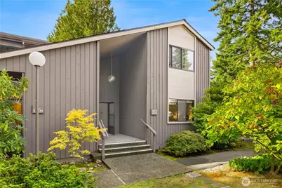 1605 NE 143rd Street, Seattle, WA 98125 - Photo 1