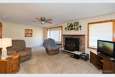 1131 W Schley Street, Aberdeen, WA 98520 - Photo 13