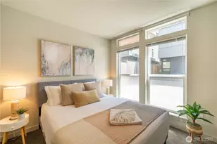6211 9th Ave NE, Seattle, WA 98115 - Photo 17