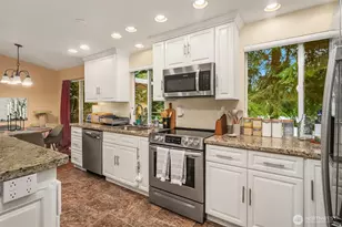 14622 57th Pl W, Edmonds, WA 98026 - Photo 9