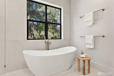 17218 & 17220 NE Woodinville Duvall Road, Woodinville, WA 98072 - Photo 27