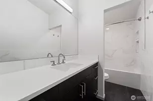 2201 W Ruffner St, Seattle, WA 98199 - Photo 21