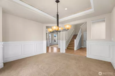 10705 176th Avenue E, Bonney Lake, WA 98391 - Photo 7