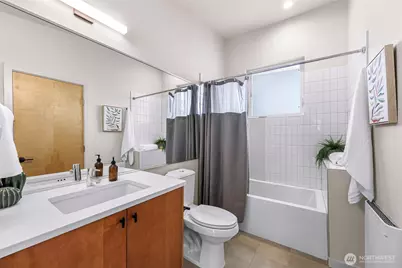 2265 14th Avenue W, Seattle, WA 98119 - Photo 17