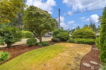 824 NE 194th Street, Shoreline, WA 98155 - Photo 3