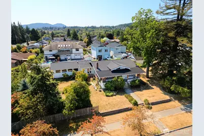 1811 9th Street, Anacortes, WA 98221 - Photo 5