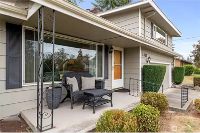2421 94th Avenue E, Edgewood, WA 98371 - Photo 3