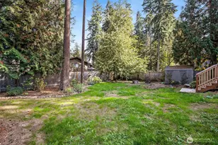 4501 W Tapps Dr E, Lake Tapps, WA 98391 - Photo 27