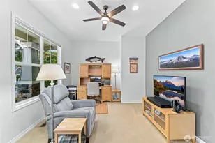 12384 Adair Creek Way NE, Redmond, WA 98053 - Photo 3