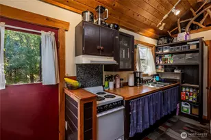 505 Linder St, Friday Harbor, WA 98250 - Photo 27