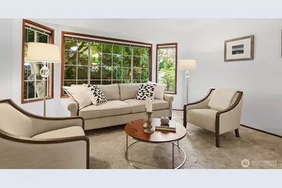 7548 Ravenna Avenue NE, Seattle, WA 98115 - Photo 5