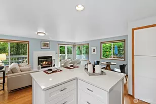 7548 Ravenna Ave NE, Seattle, WA 98115 - Photo 11