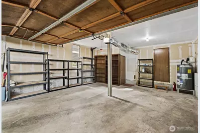 7548 Ravenna Avenue NE, Seattle, WA 98115 - Photo 33