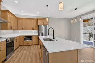 873 NE Tyler Pl, East Wenatchee, WA 98802 - Photo 5