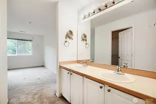23735 SE Summerhill Ln, Issaquah, WA 98029 - Photo 17