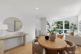 4328 Woodlawn Ave N, Seattle, WA 98103 - Photo 15