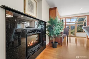 9796 NE Murden Cove Dr, Bainbridge Island, WA 98110 - Photo 19