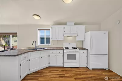 701 S Main #20, Coupeville, WA 98239 - Photo 5