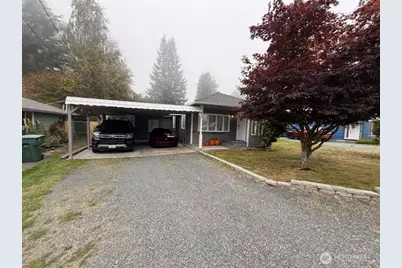 24 E Beech Street, Everett, WA 98203 - Photo 1