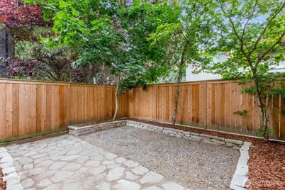 12041 33rd Avenue NE #A, Seattle, WA 98125 - Photo 25