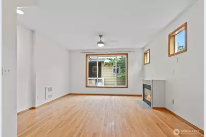 12041 33rd Avenue NE #A, Seattle, WA 98125 - Photo 11