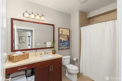 125 Ferncliff Avenue NE #E242, Bainbridge Island, WA 98110 - Photo 19