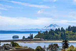 125 Ferncliff Ave NE, Bainbridge Island, WA 98110 - Photo 3