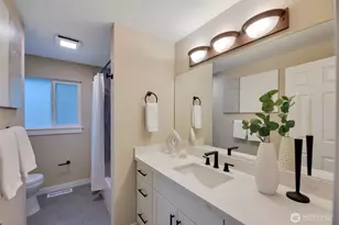 14610 198th Street SE, Renton, WA 98058 - Photo 9