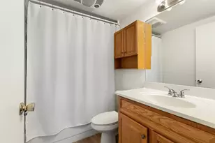 5016 5018 9th Ave NE, Seattle, WA 98105 - Photo 31