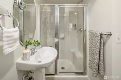 218 24th Avenue E #A, Seattle, WA 98112 - Photo 9