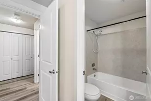 10619 SE 261st Pl, Kent, WA 98030 - Photo 15