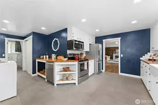 10418 Park Ave. S, Tacoma, WA 98444 - Photo 7