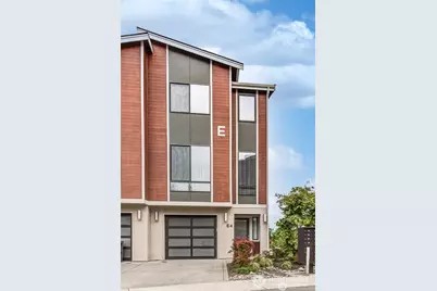 16021 Manor Way #E4, Lynnwood, WA 98087 - Photo 1