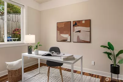 5770 Ashworth Avenue N, Seattle, WA 98103 - Photo 19