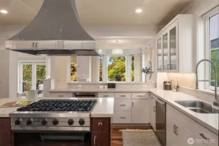 5770 Ashworth Ave N, Seattle, WA 98103 - Photo 17