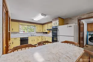 1430 25th St SE, Auburn, WA 98002 - Photo 11